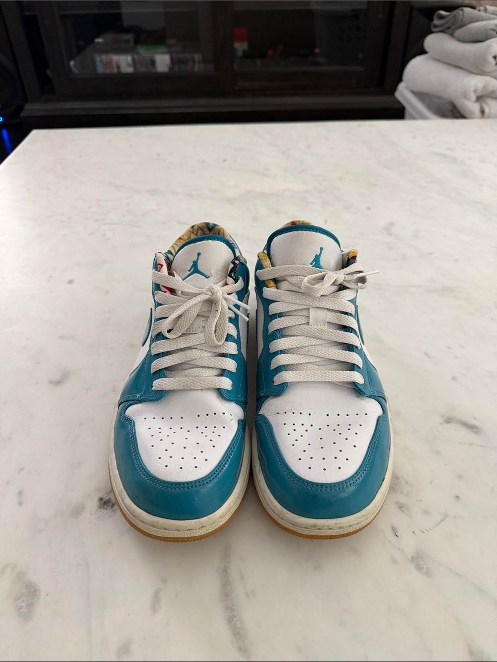 Jordan Low-Top Sneakers in Teal & White “Barcelona” size 9.5 Used No Box